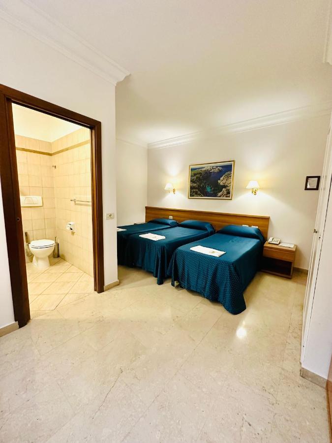 Hotel Principe Di Piemonte Rom Exteriör bild