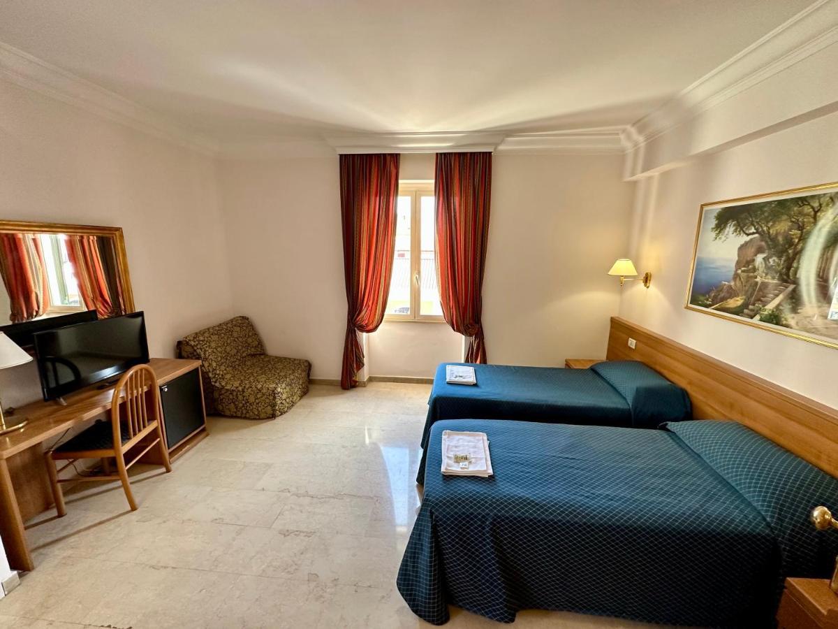 Hotel Principe Di Piemonte Rom Exteriör bild